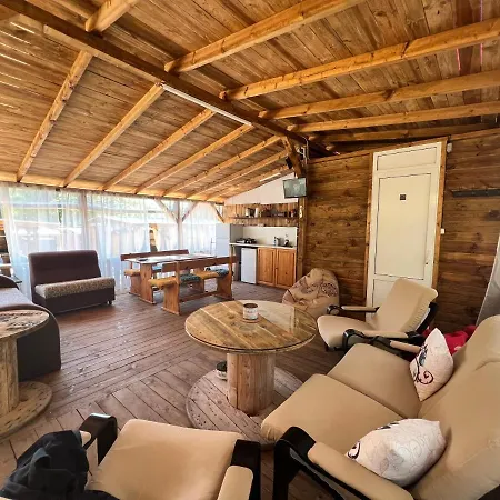 Campsite каравана чайка